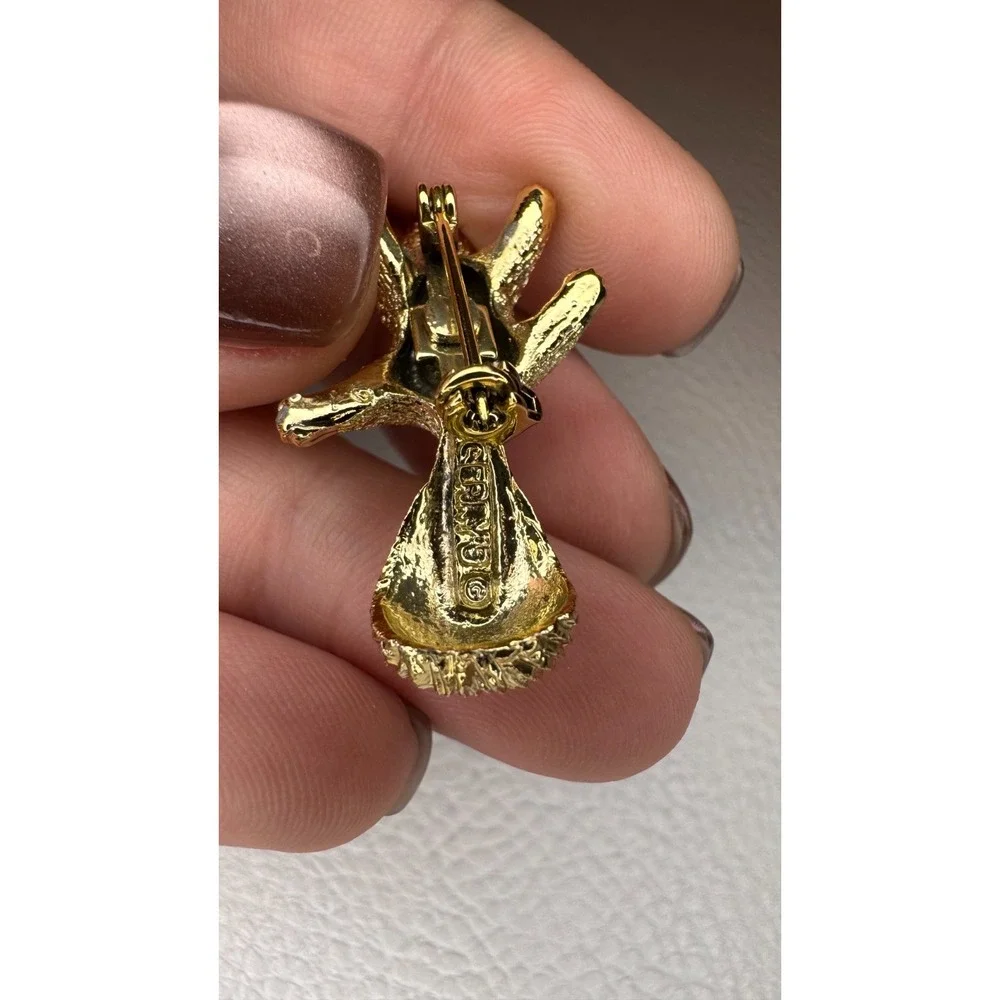 2‎ Vintage Signed Gerry's Squirrel Brooches Enamel and Gold Tone Animal Pins